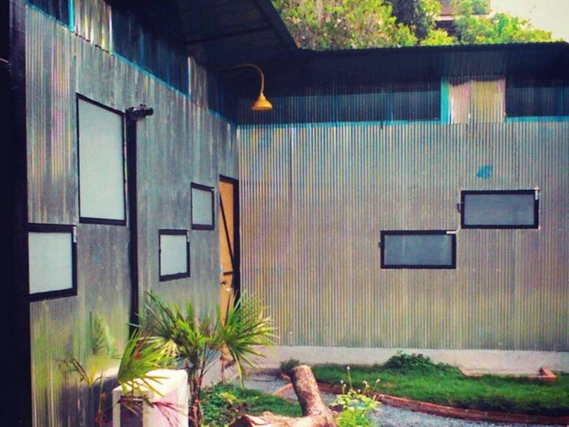 Hostel Viva Shack Čiang Mai Exteriér fotografie